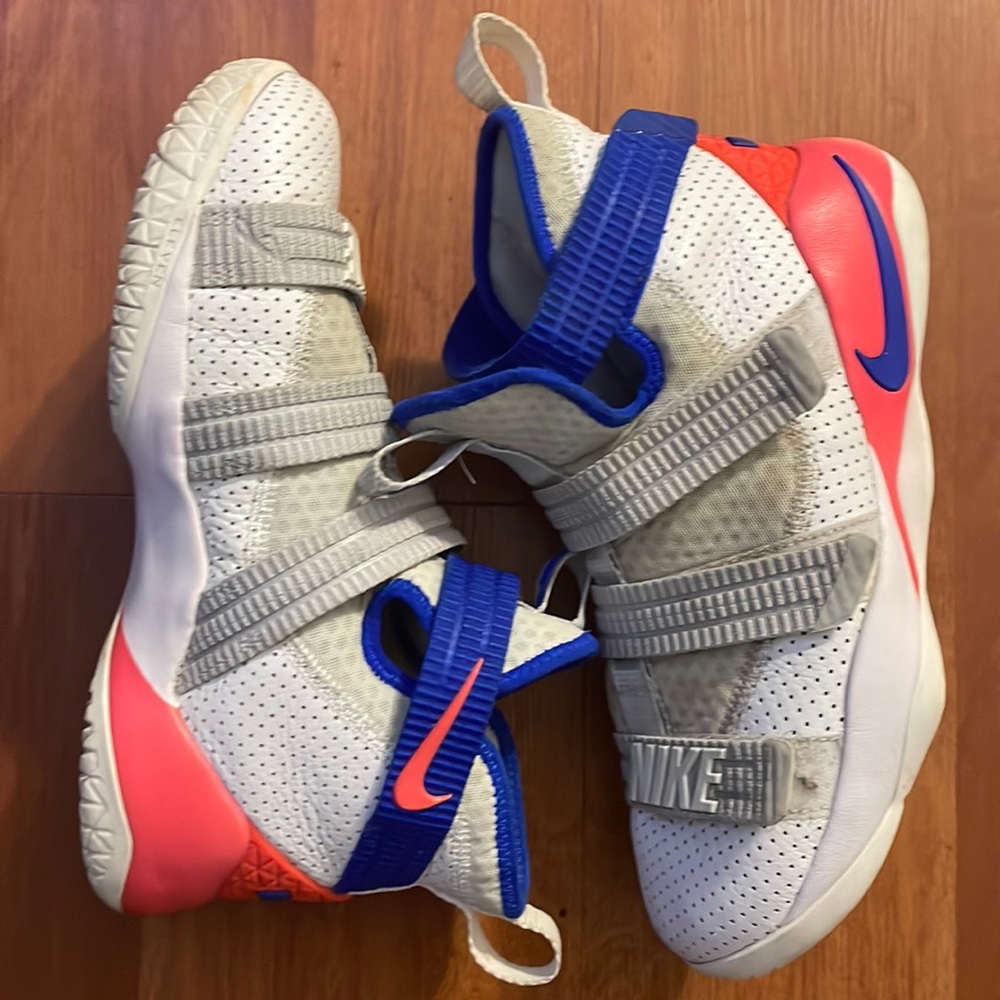 LeBron James big kids sneakers size 7 .
